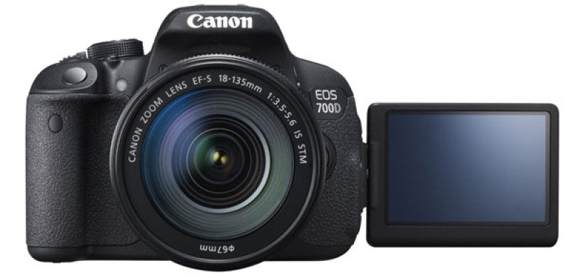 Image of Canon EOS 700D with EF-S 18-135mm IS STM Lens - 18.0mp Full Hd Uk