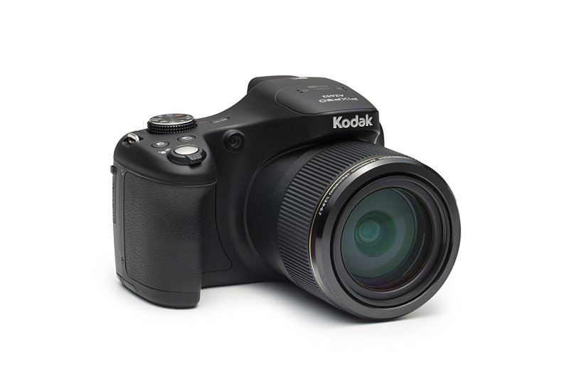 Kodak PIXPRO AZ652 Black Camera including Bridge Camera Case